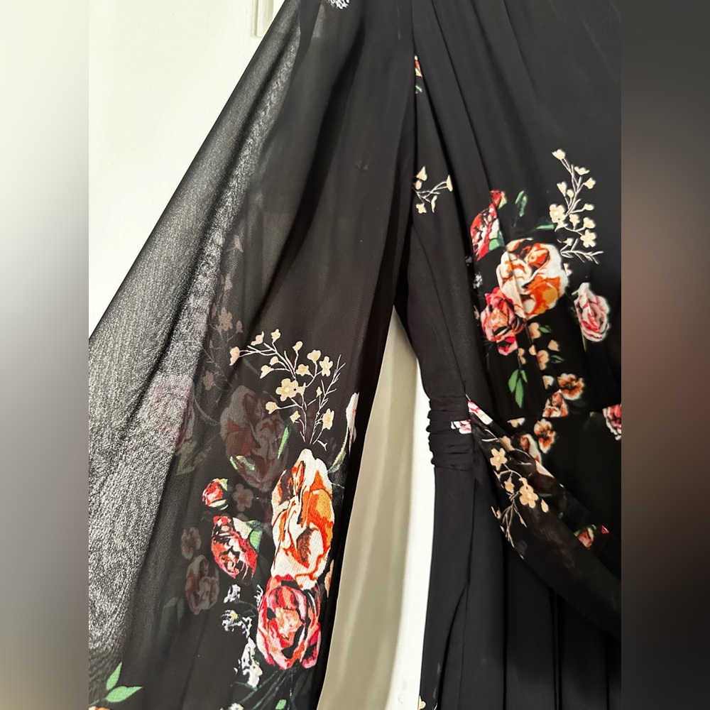 IEENA FOR MAC DUGGAL Belted Floral Print Illusion Long Sleeve Gown Black Size 12 - Picture 8 of 16